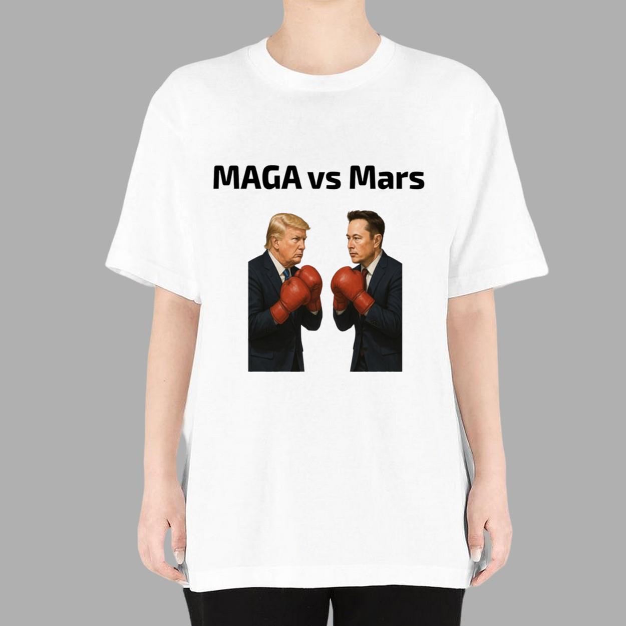 MAGA vs Mars Trump Vs Elon Fight T-Shirt MAGA vs Mars Trump Vs Elon Fight T-Shirt