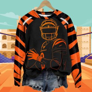 Cincinnati Bengals Joe Burrow QB Power Pose Graphic Sweatshirt