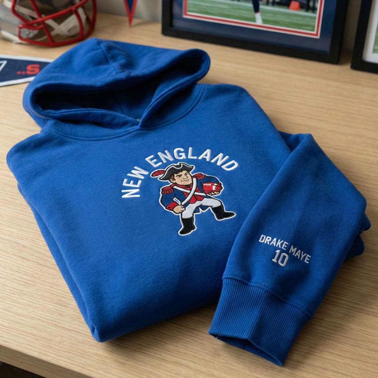 New England Patriots Drake Maye 10 Embroidered Hoodie New England Patriots Drake Maye 10 Embroidered Hoodie