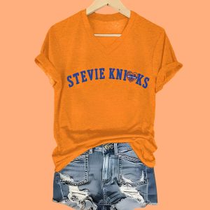 Stevie Knicks Retro Print V Neck T Shirt 1