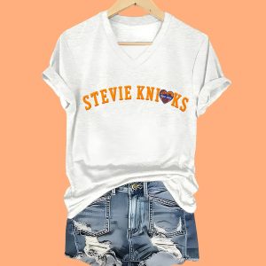 Stevie Knicks Retro Print V Neck T Shirt 2