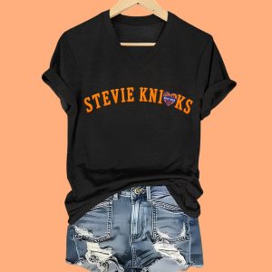 Stevie Knicks Retro Print V Neck T Shirt 3